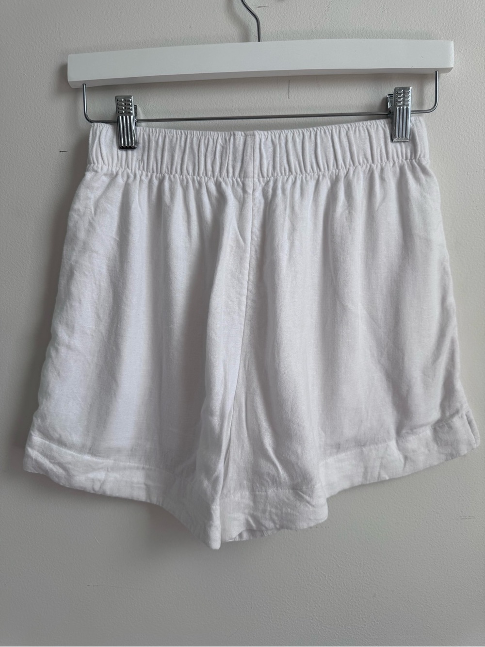Abercrombie & Fitch Linen Shorts - Picture 2 of 4